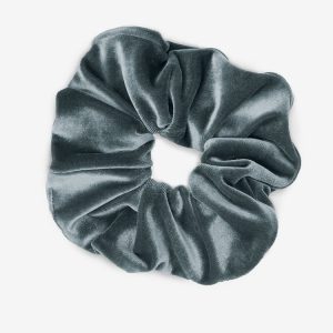 VVTSCRUNCH - Oversized Velvet Scrunchie